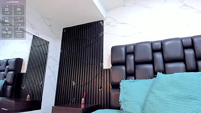 AuroraBon online show from November 2025 02:38:01 PM