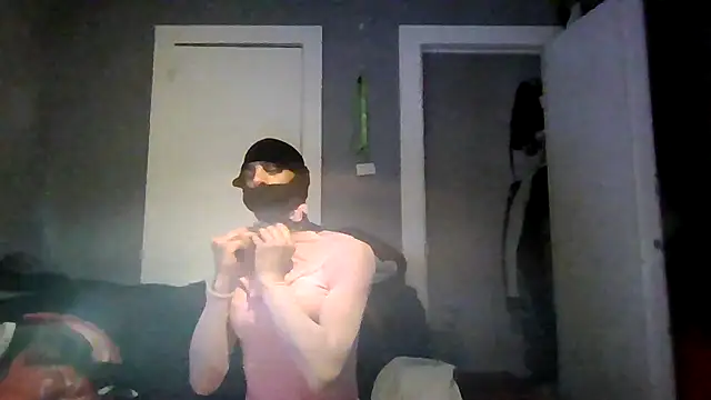 relaxedside13 online show from April 2026 11:51:02 PM