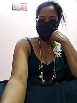 Snapshot of Tamil_sreelekha chatting on January 2025 05:14:01 AM Tamil sreelekha online show from January 2025 05:14:01 AM