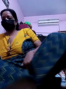 Snapshot of Tamil_sreelekha chatting on March 2025 04:49:01 AM Tamil sreelekha online show from March 2025 04:49:01 AM