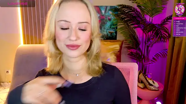 SashaBrooks online show from February 2026 02:09:01 PM