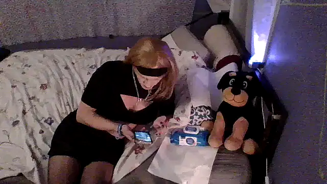 Snapshot of MizzAmy1 chatting on January 2025 11:00:02 AM MizzAmy1 online show from January 2025 11:00:02 AM