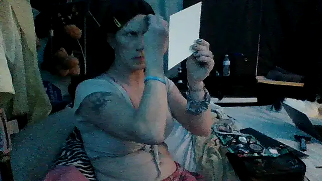 Snapshot of MizzAmy1 chatting on January 2025 07:21:02 AM MizzAmy1 online show from January 2025 07:21:02 AM