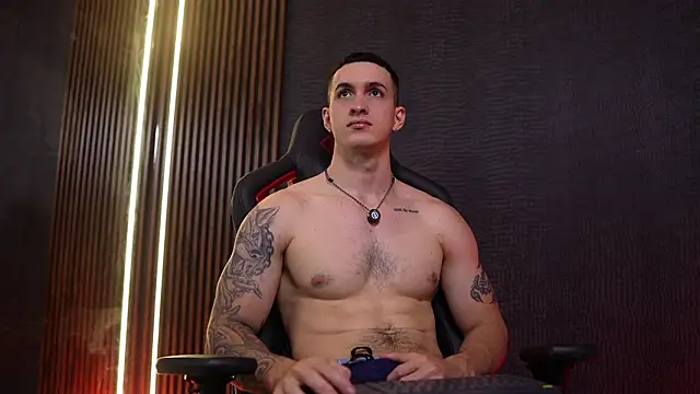 JacksonOlsenn online show from March 2026 08:57:02 PM