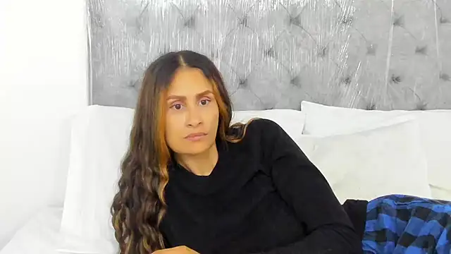 Snapshot of coralcarter1 chatting on January 2025 07:03:01 AM coralcarter1 online show from January 2025 07:03:01 AM