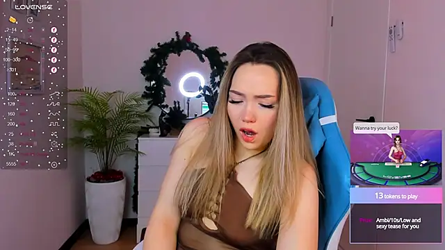 Evia r0se online show from December 2024 05:21:01 AM