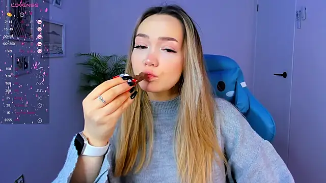 Evia r0se online show from January 2025 01:56:01 AM