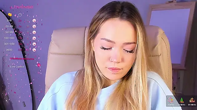 Evia r0se online show from January 2025 02:29:02 AM