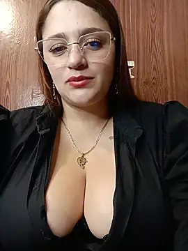 Snapshot of hanna-a chatting on June 2026 07:40:01 PM hanna-a online show from June 2026 07:40:01 PM