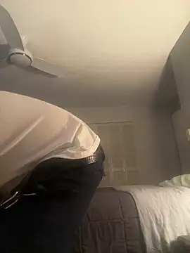 Snapshot of Firedad72FD chatting on December 2024 06:52:01 AM Firedad72FD online show from December 2024 06:52:01 AM