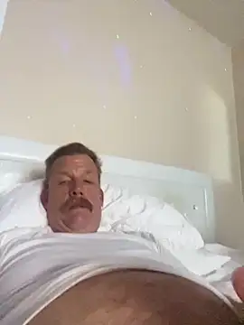 Snapshot of Firedad72FD chatting on September 2025 08:03:01 AM Firedad72FD online show from September 2025 08:03:01 AM