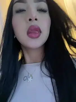 SOPHIACANDY19  online show from February 2026 12:11:01 AM