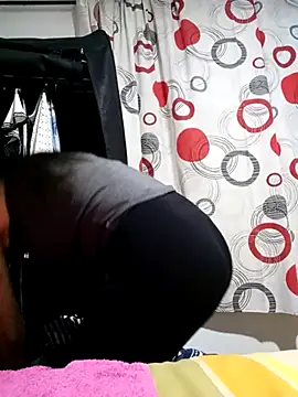 Samantha Sullivan  online show from March 2025 03:20:01 AM