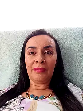 Samantha Sullivan  online show from October 2025 03:54:01 PM