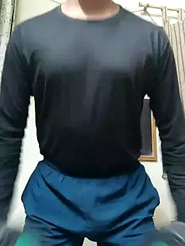 Snapshot of Wild-Honey chatting on December 2024 02:39:02 PM Wild-Honey online show from December 2024 02:39:02 PM