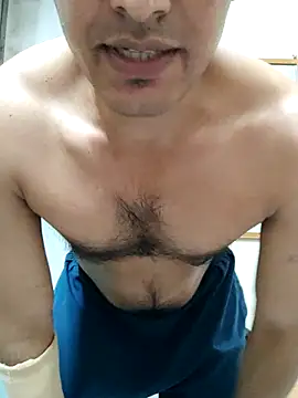 Snapshot of Wild-Honey chatting on October 2025 03:35:01 AM Wild-Honey online show from October 2025 03:35:01 AM