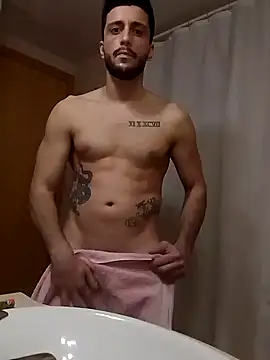 Miguelabrera3 online show from January 2026 12:27:02 AM