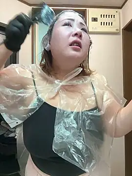 SAKU-RA-chan online show from October 2025 09:34:02 AM