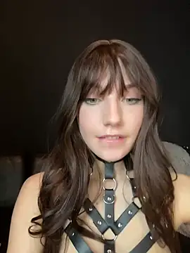 Snapshot of Sofia_Poly chatting on February 2025 07:37:02 PM Sofia Poly online show from February 2025 07:37:02 PM