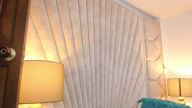 Jade squirtt online show from October 2025 02:28:02 PM