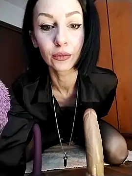 dahlia 82 online show from March 2026 09:27:01 AM