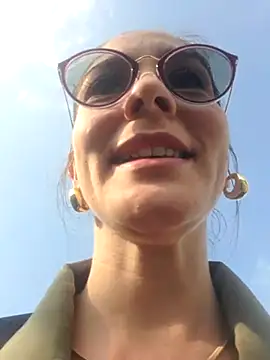 Hanny 24 online show from February 2025 01:49:02 PM