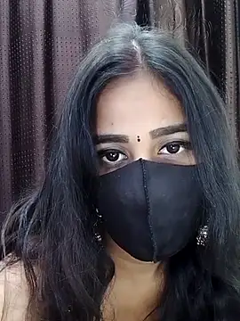 Lalisa sexy online show from November 2025 04:16:02 PM