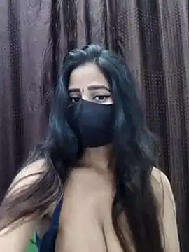 Lalisa sexy online show from December 2025 05:41:01 PM