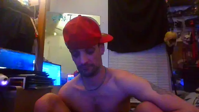 Snapshot of slinginbigD chatting on January 2025 04:58:01 AM slinginbigD online show from January 2025 04:58:01 AM