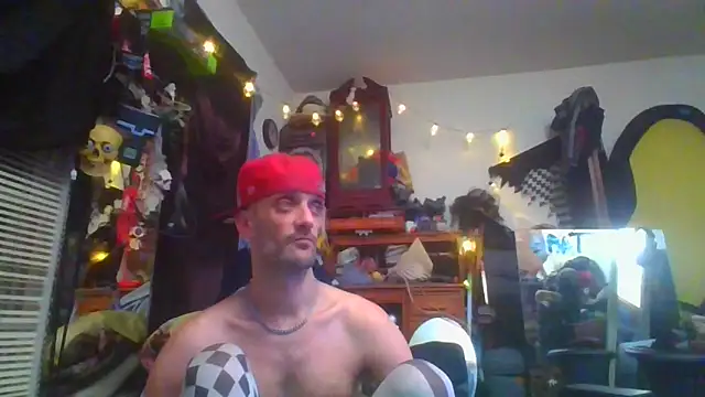 Snapshot of slinginbigD chatting on January 2025 12:27:01 PM slinginbigD online show from January 2025 12:27:01 PM