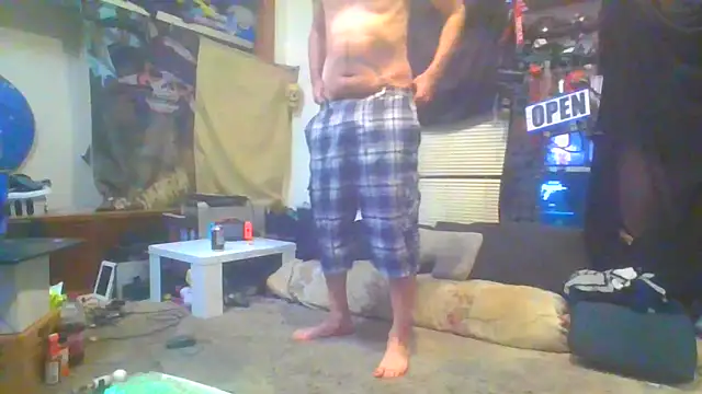 Snapshot of slinginbigD chatting on February 2025 03:06:01 AM slinginbigD online show from February 2025 03:06:01 AM