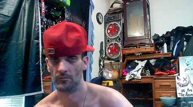 Snapshot of slinginbigD chatting on March 2025 02:40:02 PM slinginbigD online show from March 2025 02:40:02 PM