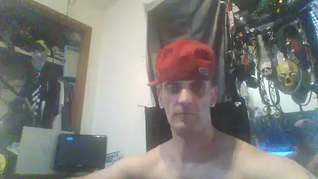 Snapshot of slinginbigD chatting on March 2025 02:58:01 PM slinginbigD online show from March 2025 02:58:01 PM