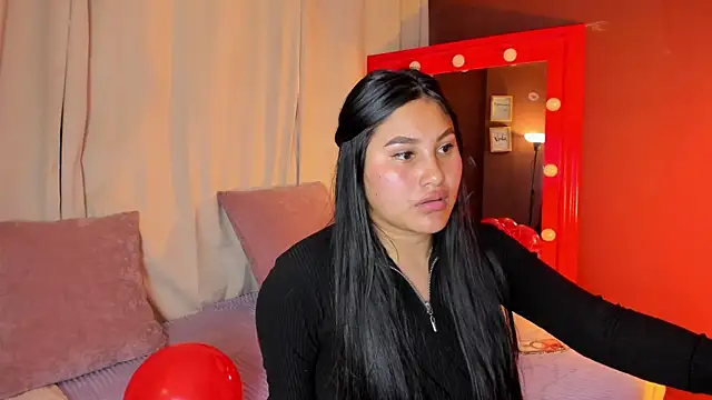 Little Ivy online show from February 2026 07:12:01 PM