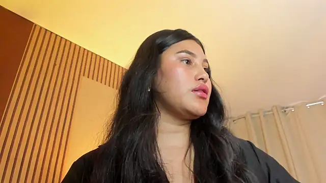 Little Ivy online show from April 2026 07:50:02 PM