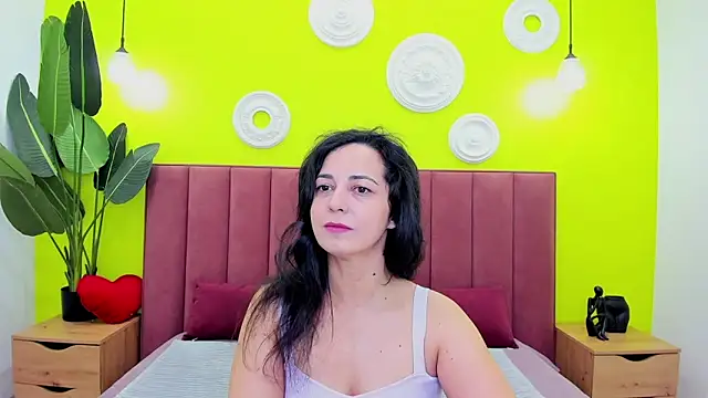Snapshot of Linda_Insatiable chatting on May 2026 01:34:01 AM Linda Insatiable online show from May 2026 01:34:01 AM