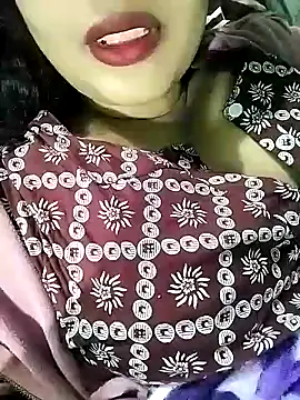 Snapshot of Miss-Siyaa chatting on January 2025 05:37:02 PM Miss-Siyaa online show from January 2025 05:37:02 PM