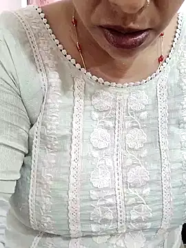 Urmila bhabhii online show from April 2026 09:13:01 AM