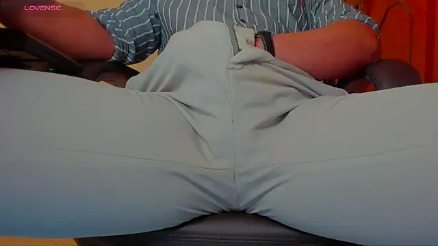 MrLonely02 online show from January 2025 11:22:01 PM