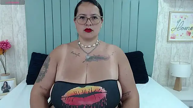 KarllaWalker online show from February 2025 12:47:01 PM