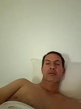 bagoulo online show from October 2025 10:43:02 PM