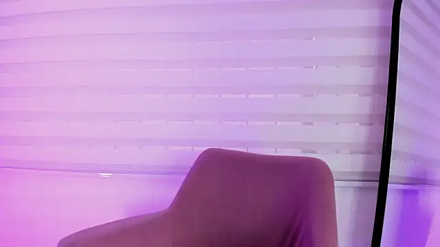 ariana rosse   online show from January 2025 07:31:02 PM