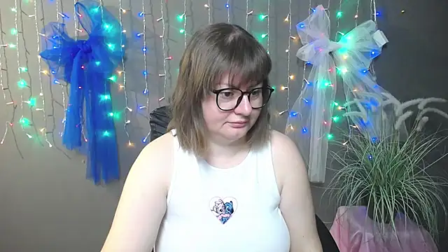 Snapshot of ZannaDreil chatting on November 2025 07:10:01 PM ZannaDreil online show from November 2025 07:10:01 PM