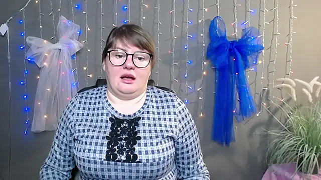 Snapshot of ZannaDreil chatting on November 2025 07:12:01 PM ZannaDreil online show from November 2025 07:12:01 PM