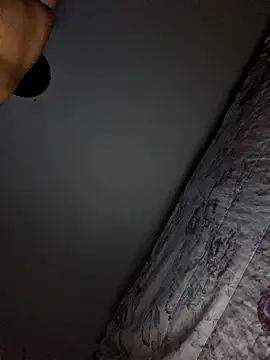 SINUECASTILLO online show from February 2026 01:07:01 PM