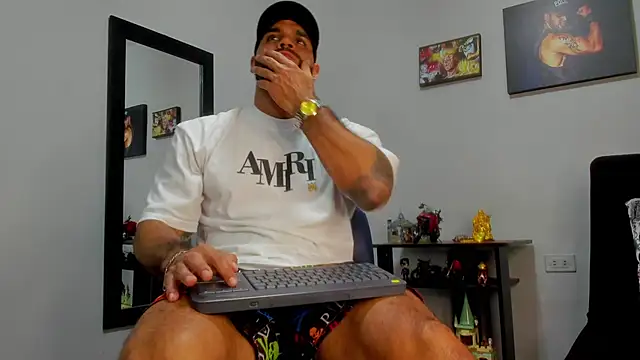 SamirHazard97 online show from November 2025 08:51:01 PM