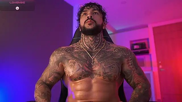 Snapshot of mariano_costa chatting on December 2025 02:28:01 AM mariano costa online show from December 2025 02:28:01 AM