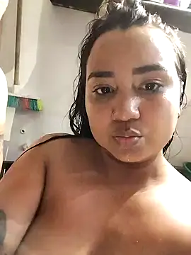 Snapshot of sweet07coral chatting on December 2024 11:43:02 PM sweet07coral online show from December 2024 11:43:02 PM