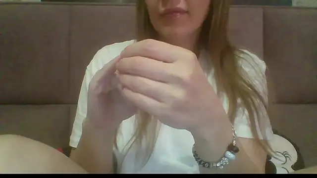 Sladkiegubki online show from November 2025 07:03:01 AM