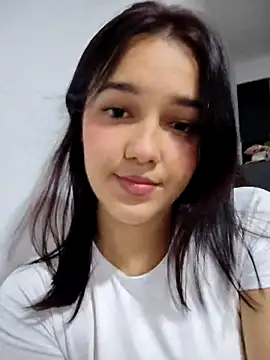 Snapshot of _Denis_sweet chatting on May 2026 05:35:02 AM Denis sweet online show from May 2026 05:35:02 AM